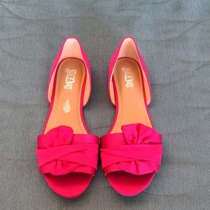 Fuchsia pink open toe flats with pink bow